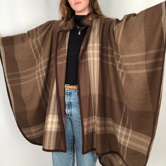 Stunning Vintage Wool Tartan Plaid Oversized Poncho Cape Jacket Coat Cardigan - Picture 6 of 11